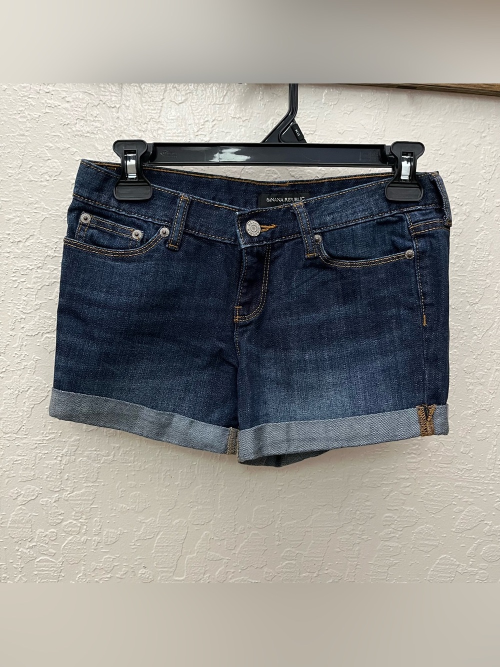 Banana Republic Dark Indigo Denim Roll-Cuff Shorts 25/0 NWOT